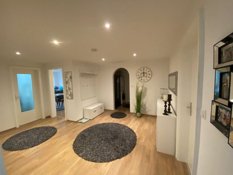 Ein zentraler Wohntraum mit jede Menge Platz und Blick in die Oberstdorfer Berge