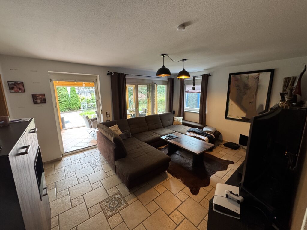 Großzügige Erdgeschoss Wohnung mit Terrasse und eigenem Garten in Oberstdorf