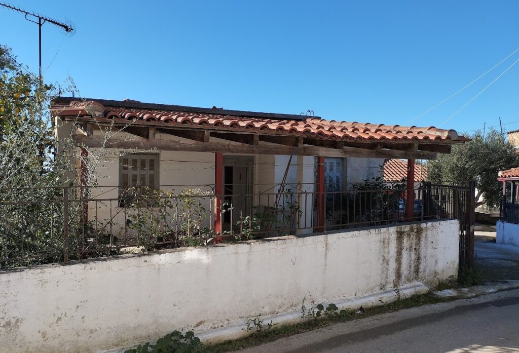 Freistehendes Haus zu verkaufen in Pyla Messinia