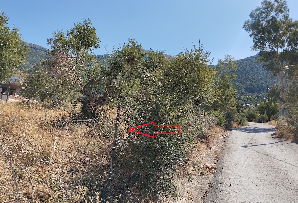 Grundstück in Stasio Kyparissia zu verkaufen