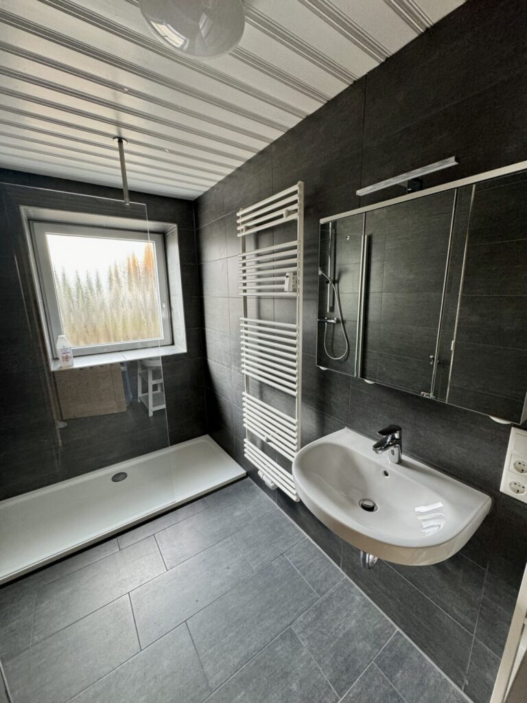 Aus der Sauna, auf die Terrasse, rein in die Sonne!