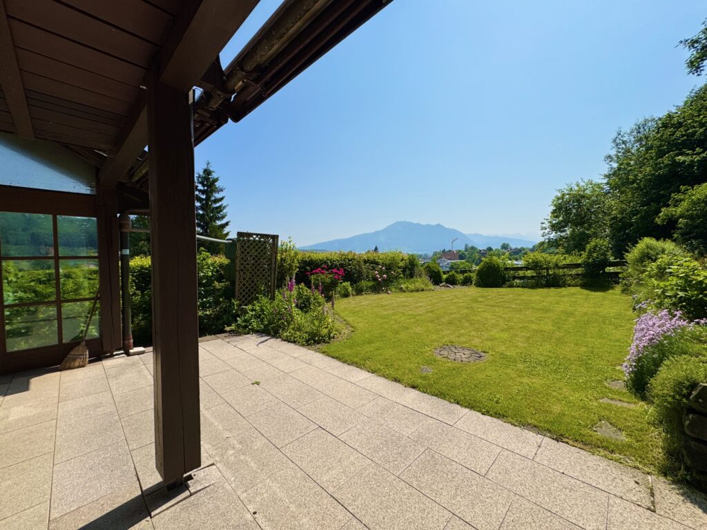 Zuhause zwischen Bergen und Seen