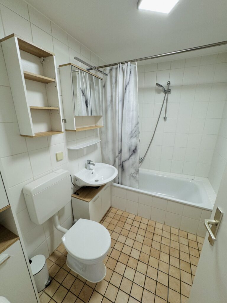 Gemütliches 2 Zimmer Apartment mit direktem Seeblick!