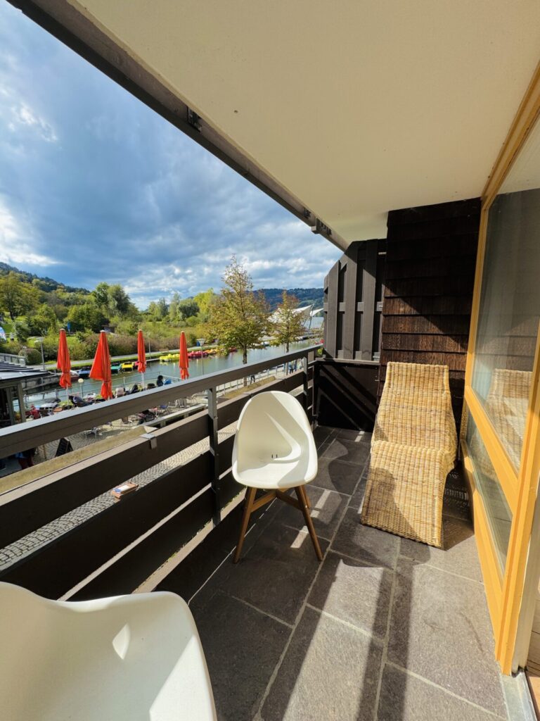 Gemütliches 2 Zimmer Apartment mit direktem Seeblick!