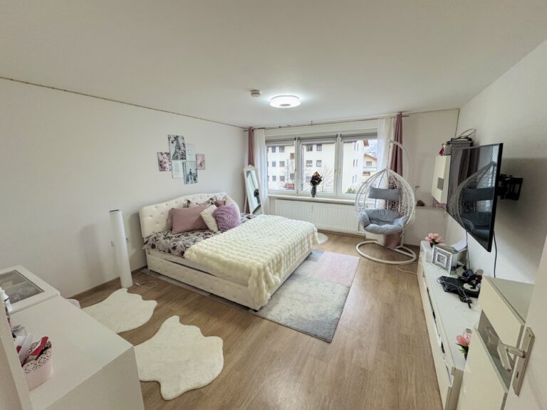 Ein zentraler Wohntraum mit jede Menge Platz und Blick in die Oberstdorfer Berge