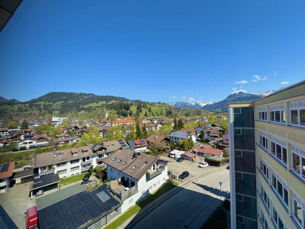 Hoch oben, mit Blick auf Grünten & Oberstdorfer Berge
