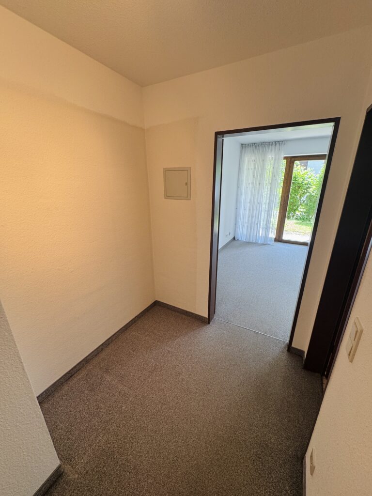 Kompaktes Wohnjuwel in ruhiger Randlage sucht Feinschliff!